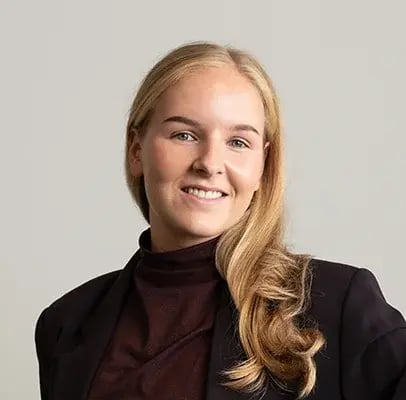 Maaike-Small